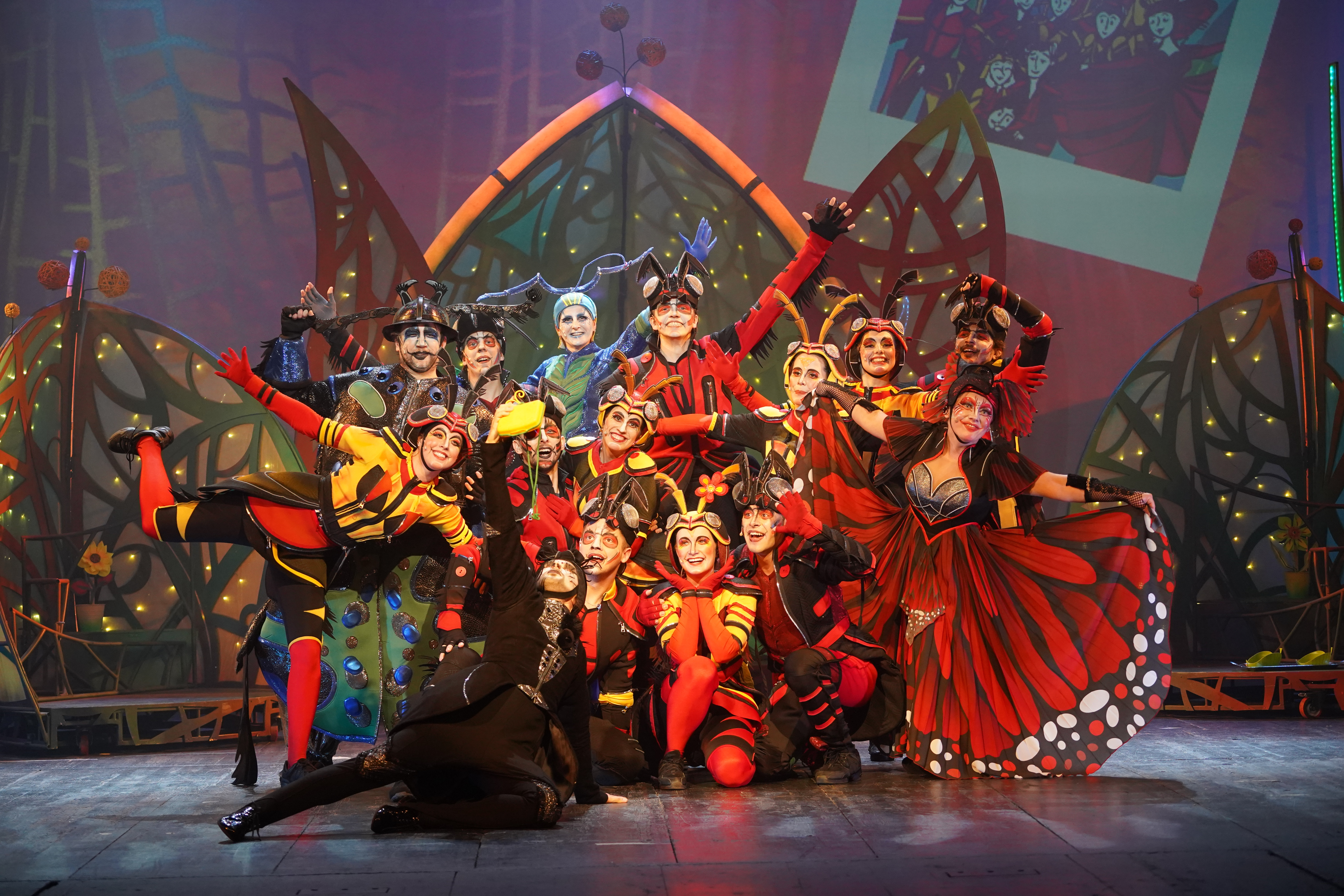 Путешествие Муравьишки, или От рассвета до заката
